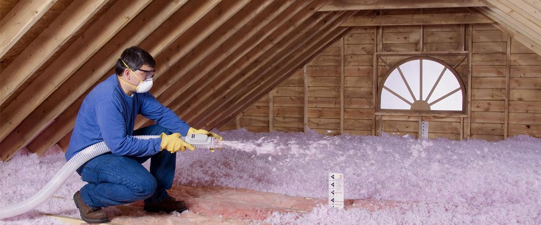 Isolation de combles par soufflage de ouate de cellulose